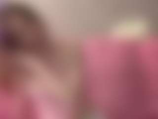 Live cam show with Rose - Red Hair on xxxlivecams.org