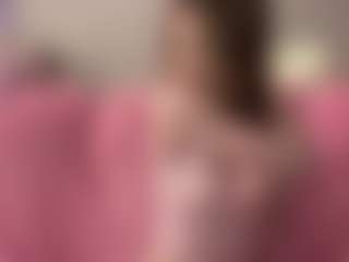 Live cam show with Rose - Striptease on Dolls Live