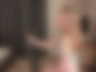 Live cam show with Rose - Big Tits on TeamSkeetLive