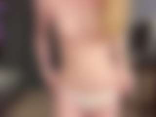 Live cam show with Rose - Role Play on Fapmatic.com