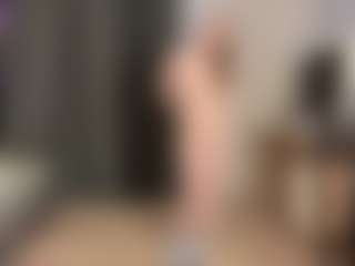 Live cam show with Rose - Ass Bouncing on galaxygirlnitro.com