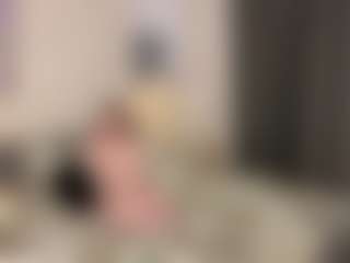 Live cam show with Rose - Athletic White on hrnylive.com | united states