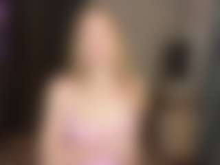 Live cam show with Rose - Fetish on Camsoda