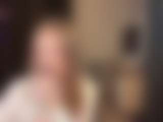 Live cam show with Rose - Red Hair Teen (18+) on TastyBlacksLive