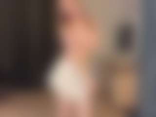 Live cam show with Rose - Red Hair Teen (18+) on Camversity