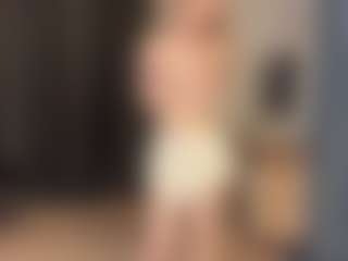 Live cam show with Rose - Blonde Hair Teen (18+) on Porn Luv