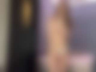 Live cam show with Rose - Blonde Hair Teen (18+) on CamSextacy