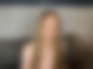 Live cam show with Rose - Blonde Hair Fetish on Mixed Magazine Live