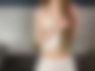 Live cam show with Rose - Blonde Hair Small Tits on liverealitysex.com