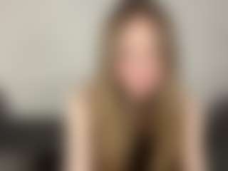 Live cam show with Rose - Foot Fetish Blonde Hair on sexylive.show