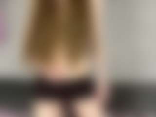 Live cam show with Rose - Natural on Camsoda