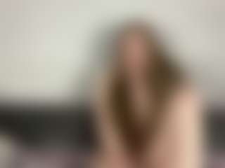 Live cam show with Rose - Striptease on parknlotfishbdy
