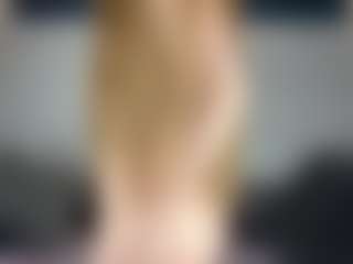 Live cam show with Rose - Petite Young Adult on Camsoda