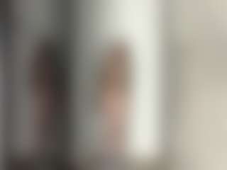 Live cam show with Rose - Skinny on Camsoda