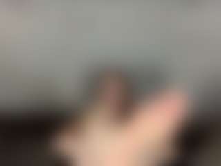 Live cam show with Rose - Spank Blonde Hair on Camsoda