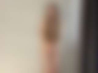 Live cam show with Rose - Petite Young Adult on https://playwithruby.com