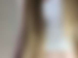 Live cam show with Rose - Erotic Dance on madthumbs
