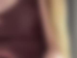Live cam show with Rose - Small Tits on Camiplay Live