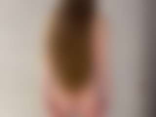 Live cam show with Rose - Bedroom Red Hair on livesuperchat.net