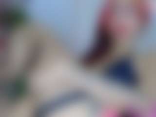 Melany-Ts-Horny's Live Sex Cam Show