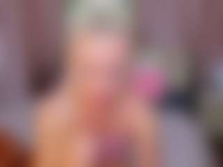 Live cam show with mishapallmer - Green Eyes on sexytreat.net