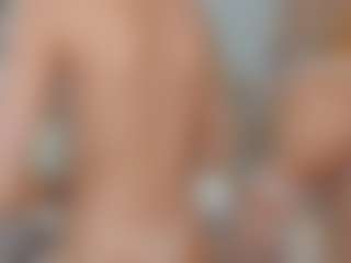 Live cam show with alexialushh - Eating Pussy on StripNow