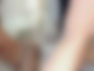 Live cam show with alexialushh - Eating Pussy on Strip Flash - Live Sex Shows