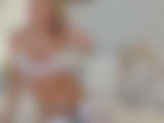 alexialushh's Live Sex Cam Show
