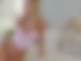 alexialushh's Live Sex Cam Show
