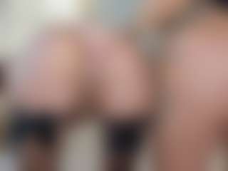 alexialushh's Live Sex Cam Show