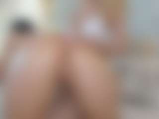 alexialushh's Live Sex Cam Show