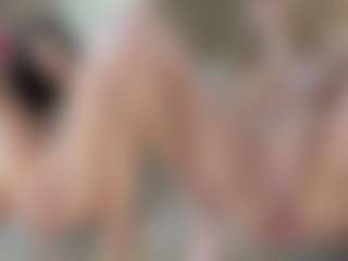 Live cam show with alexialushh - Striptease on xxxlivecams.org