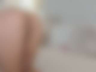 Live cam show with alexialushh - Deepthroat on Cam Slut