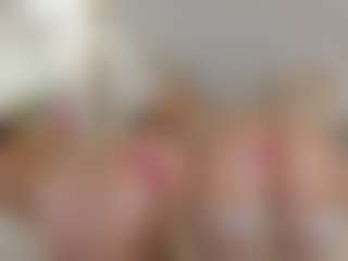 Live cam show with alexialushh - Public BBW on SinfulBabes