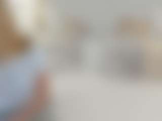 Live cam show with alexialushh - Skinny on Hubzter Live
