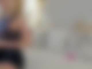 alexialushh's Live Sex Cam Show