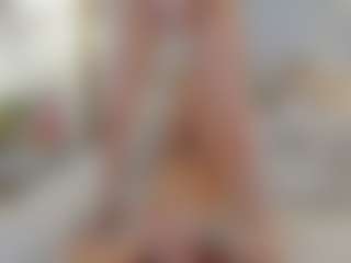 Live cam show with alexialushh - HD on Dolls Live