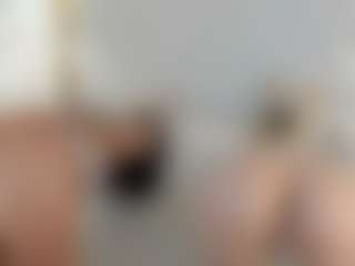 Live cam show with alexialushh - Drinking on StripNow