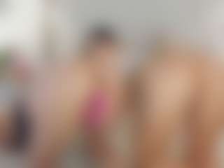 Live cam show with alexialushh - Doggy Style on Milfs Live