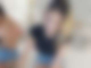 Эротическая трансляция с alexialushh — Dildo Or Vibrator на Camsoda