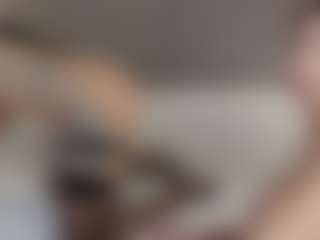 Live cam show with alexialushh - Blonde Hair on Gym Cam Girls