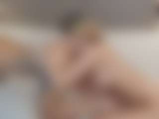 Live cam show with alexialushh - Handjob on Camsoda