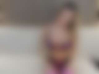 alexialushh's Live Sex Cam Show