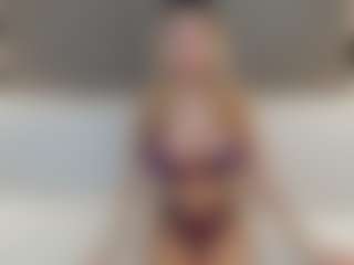 alexialushh's Live Sex Cam Show