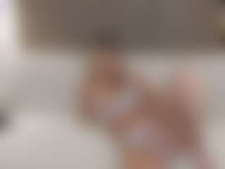 alexialushh's Live Sex Cam Show