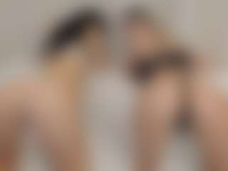 Live cam show with alexialushh - Nipple Piercings on PervPlay.com