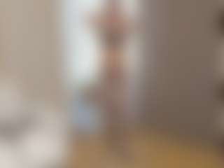 alexialushh's Live Sex Cam Show