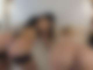 alexialushh's Live Sex Cam Show