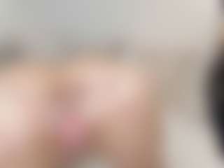 alexialushh's Live Sex Cam Show