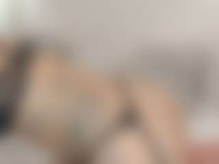 alexialushh's Live Sex Cam Show